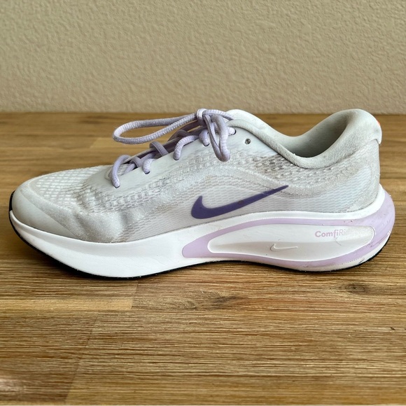 Nike Journey Run Women’s Size 9.5 Summit Grape FJ7765-100 Running Shoes - Picture 6 of 13